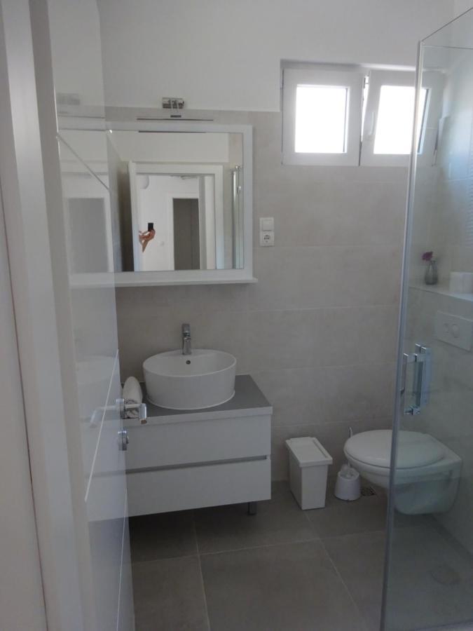 Apartment Duce Omis Exterior photo