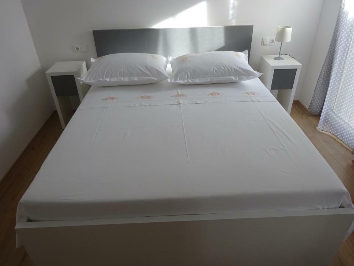Apartment Duce Omis Exterior photo