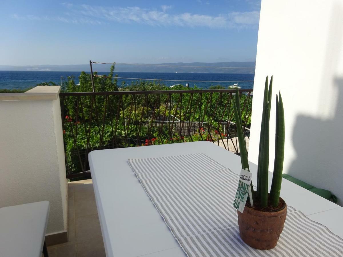 Apartment Duce Omis Exterior photo